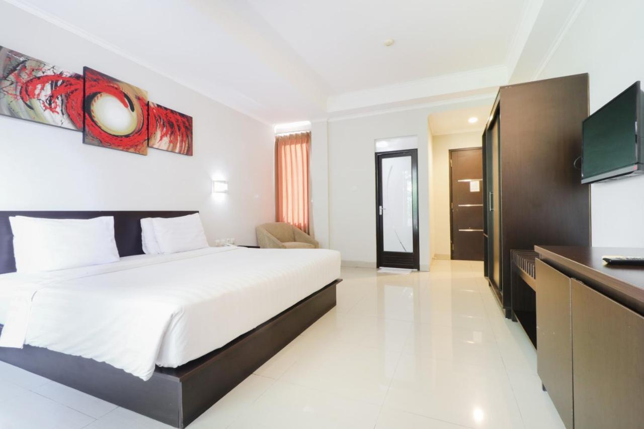 Urbanview Hotel Grand Malabar Bandung Exterior foto